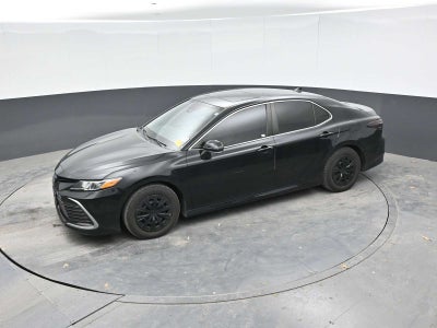 2022 Toyota Camry Hybrid LE