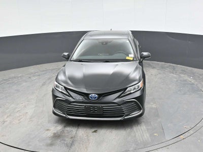 2022 Toyota Camry Hybrid LE