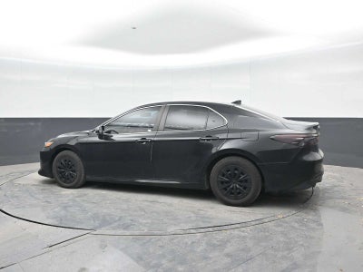 2022 Toyota Camry Hybrid LE