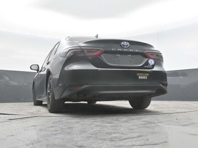 2022 Toyota Camry Hybrid LE