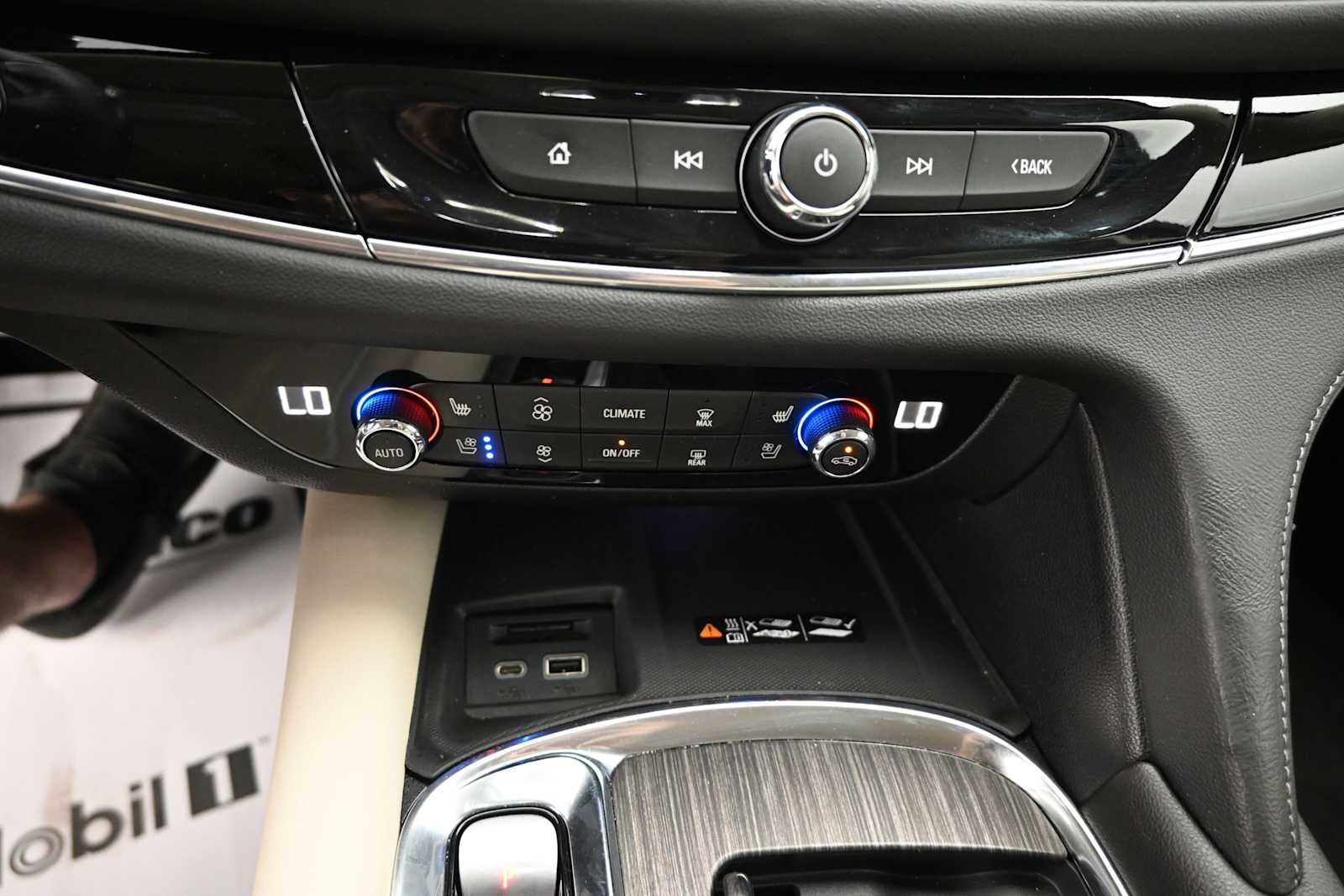 2023 Buick Enclave Avenir