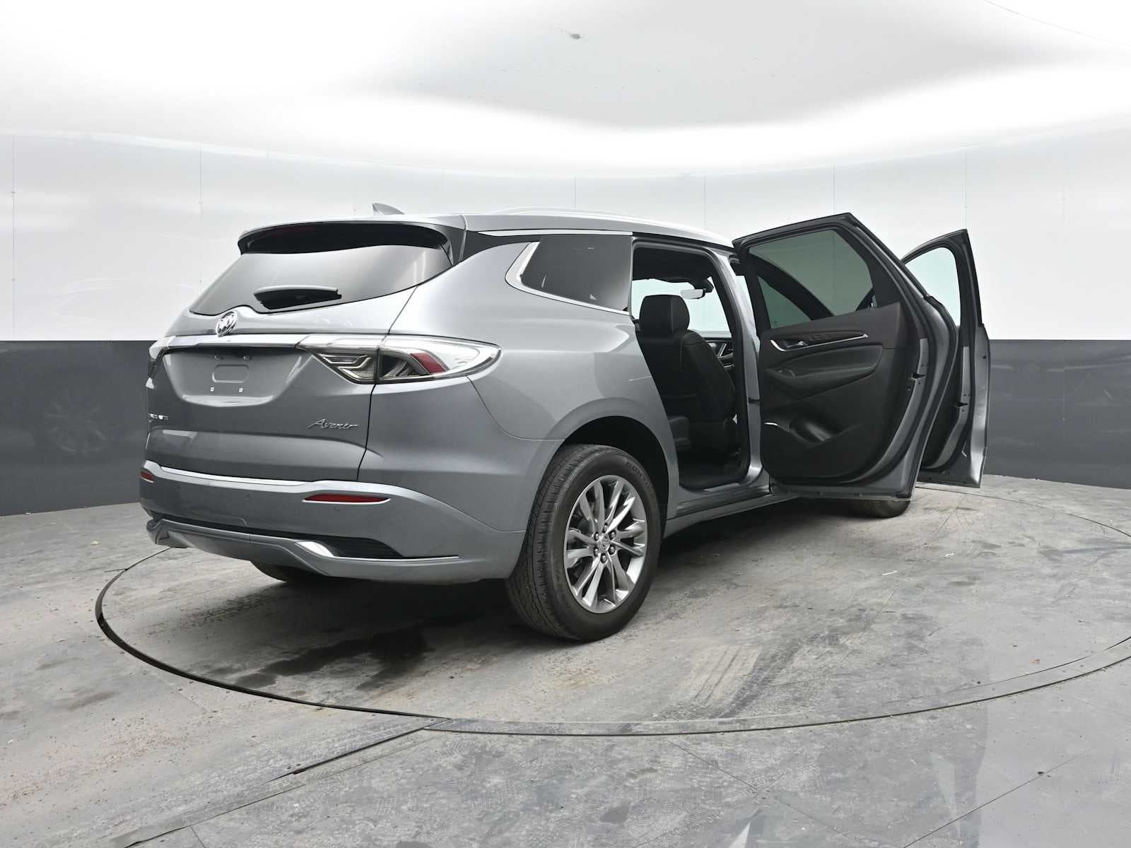 2024 Buick Enclave Avenir