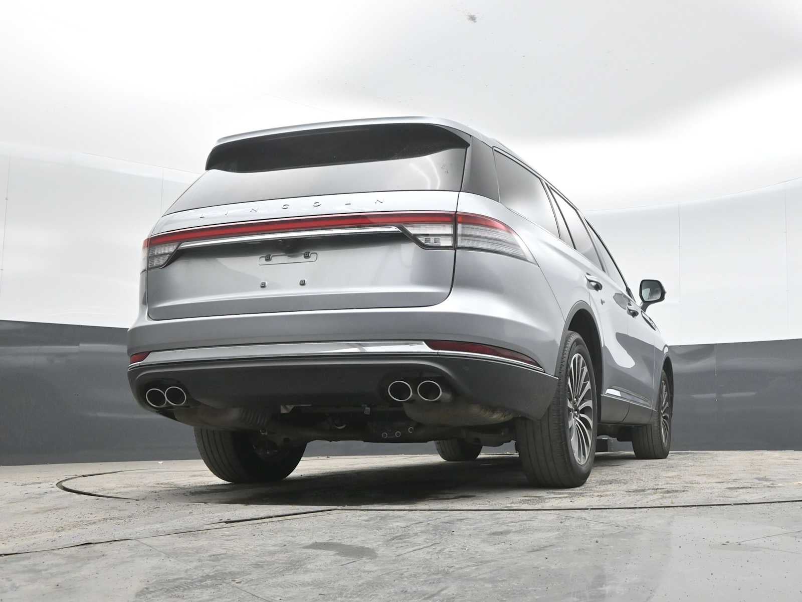 2023 Lincoln Aviator Standard