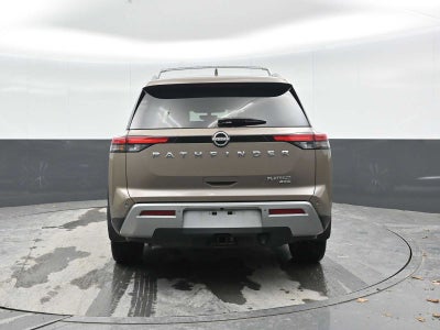 2023 Nissan Pathfinder Platinum
