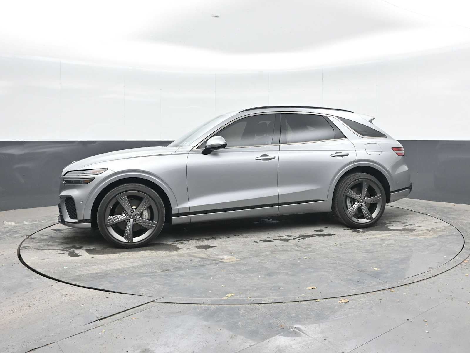 2024 Genesis GV70 2.5T