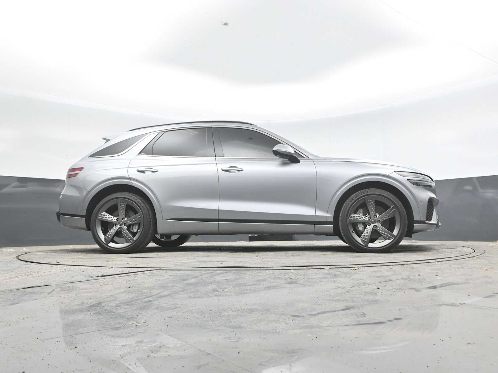 2024 Genesis GV70 2.5T