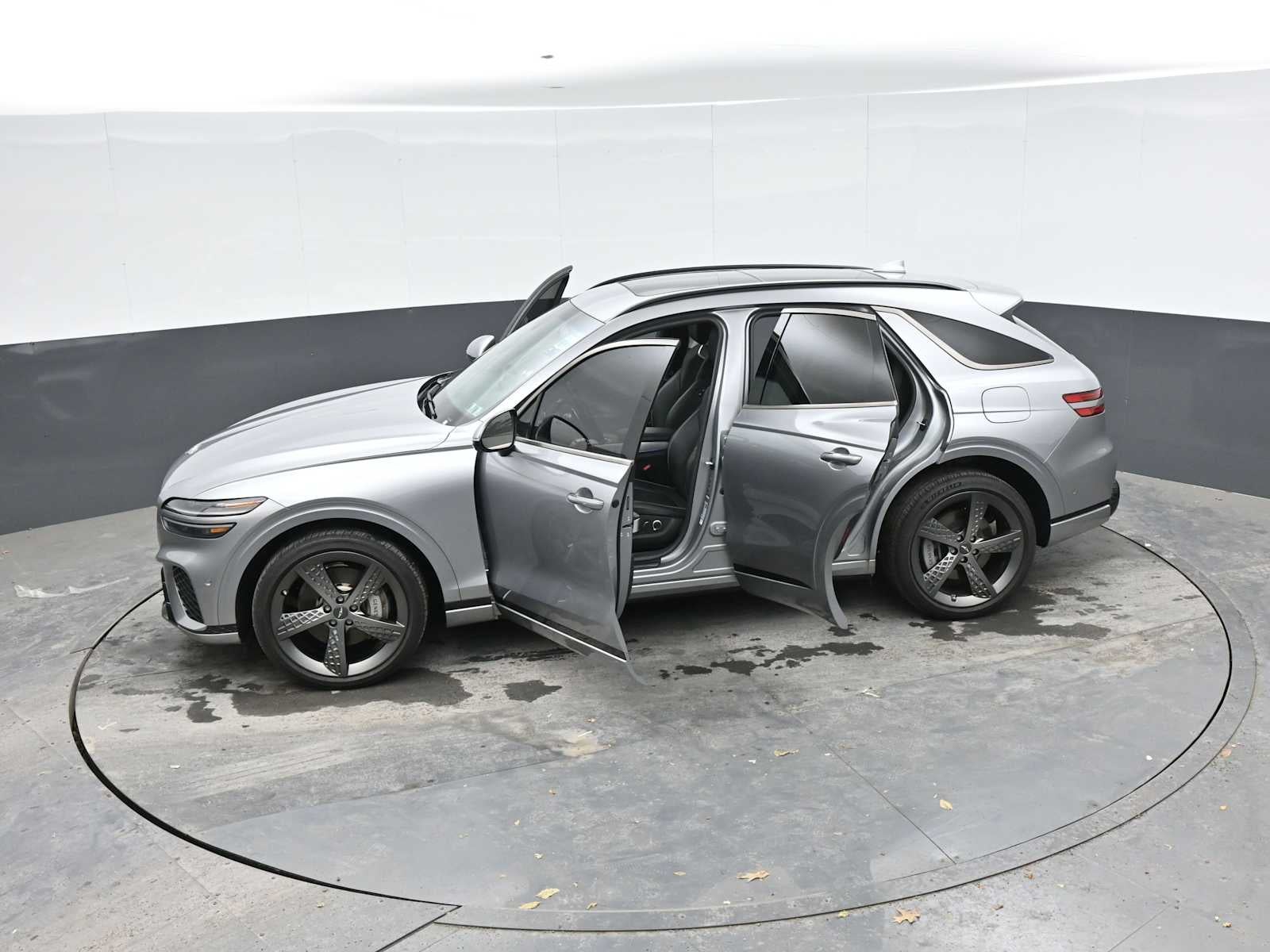 2024 Genesis GV70 2.5T