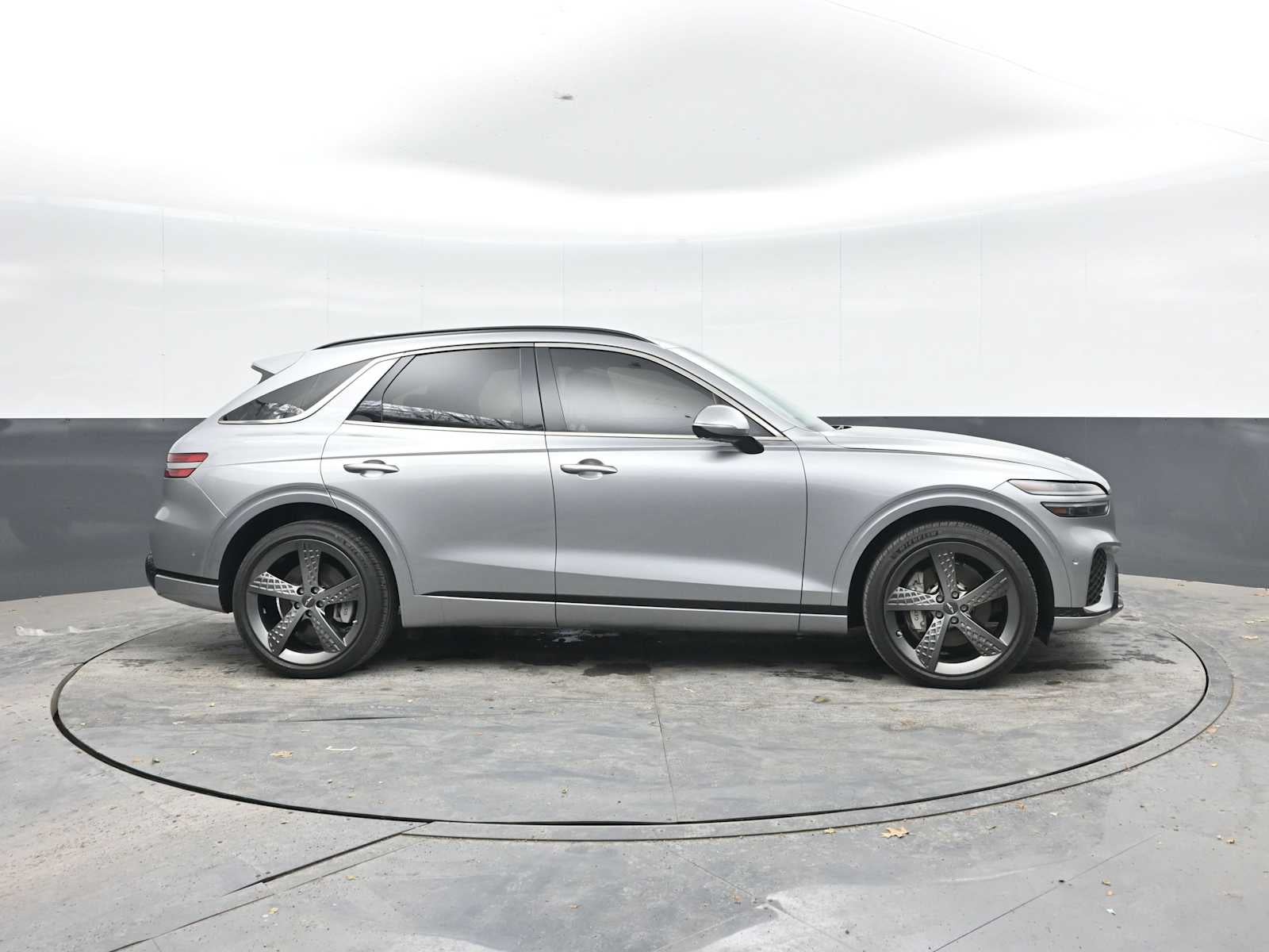 2024 Genesis GV70 2.5T