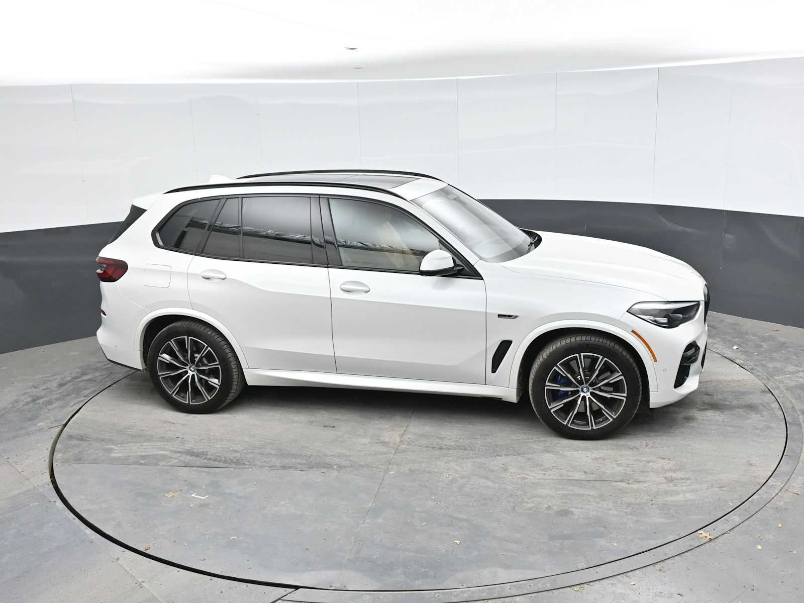2022 BMW X5 xDrive45e