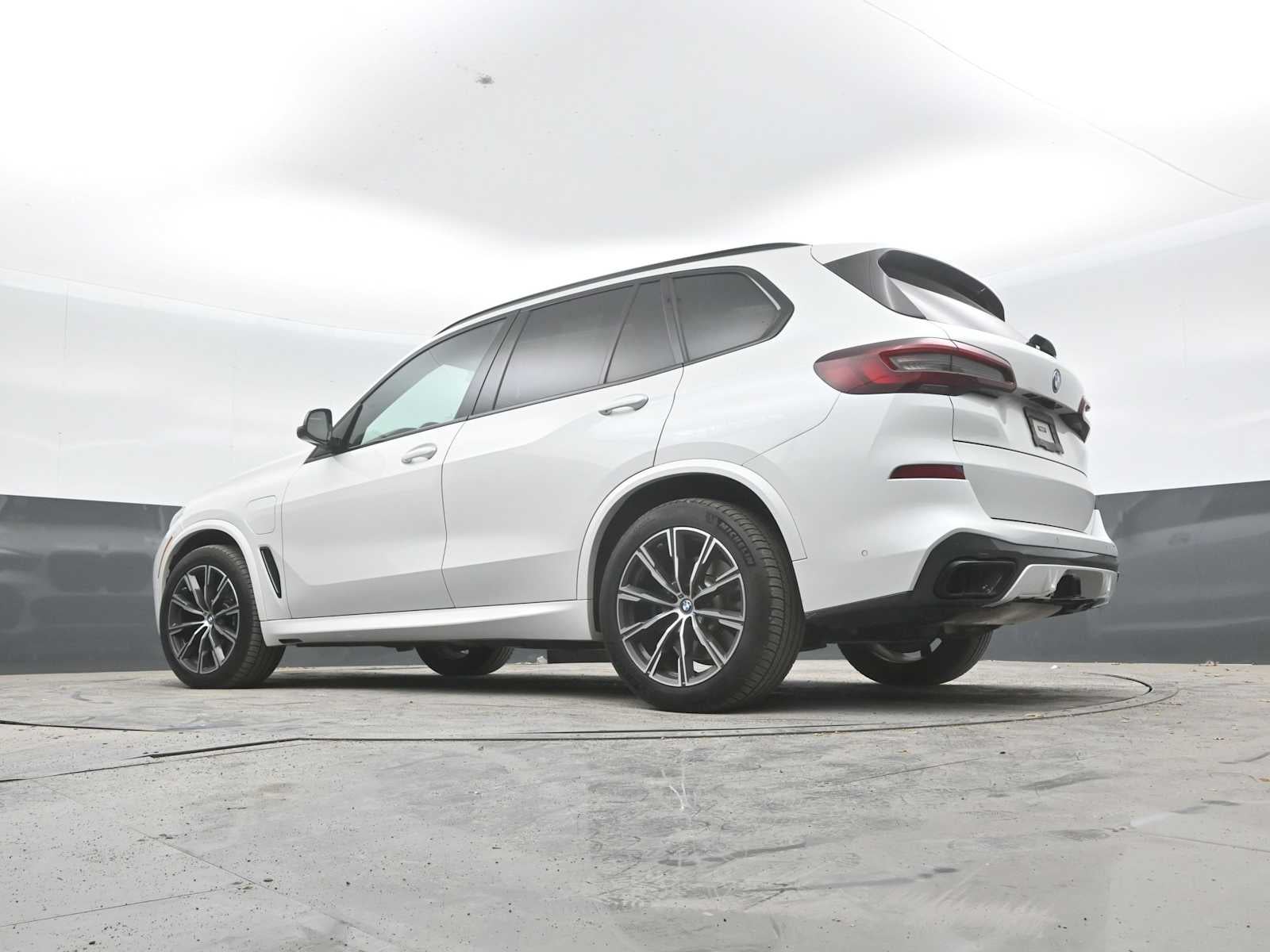 2022 BMW X5 xDrive45e