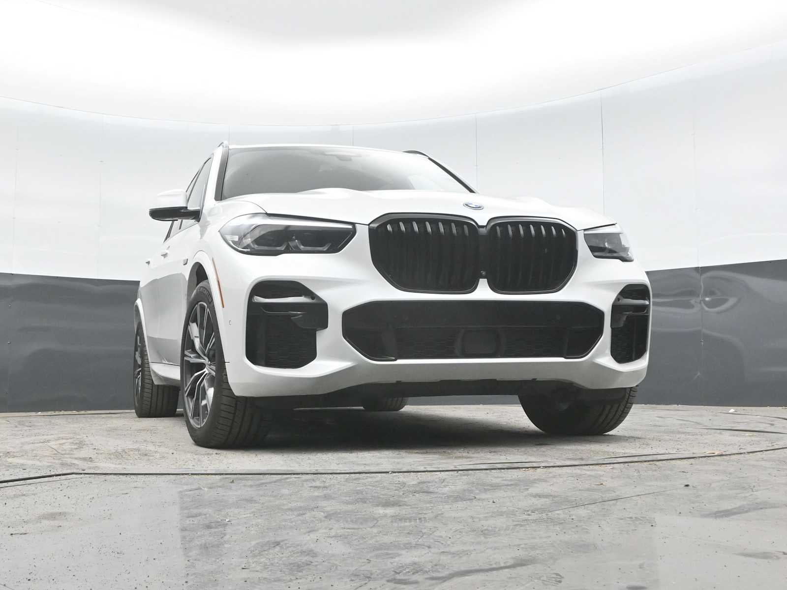 2022 BMW X5 xDrive45e