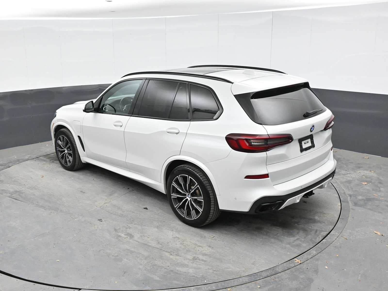 2022 BMW X5 xDrive45e