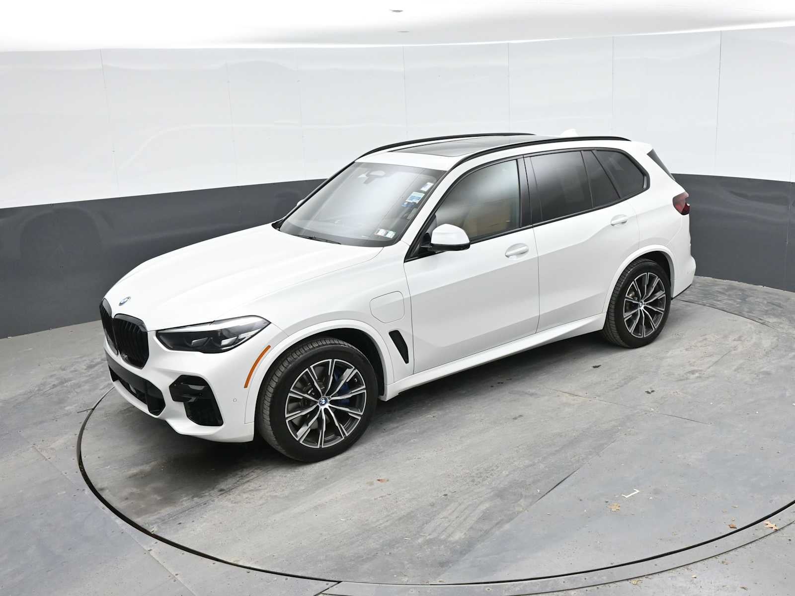 2022 BMW X5 xDrive45e