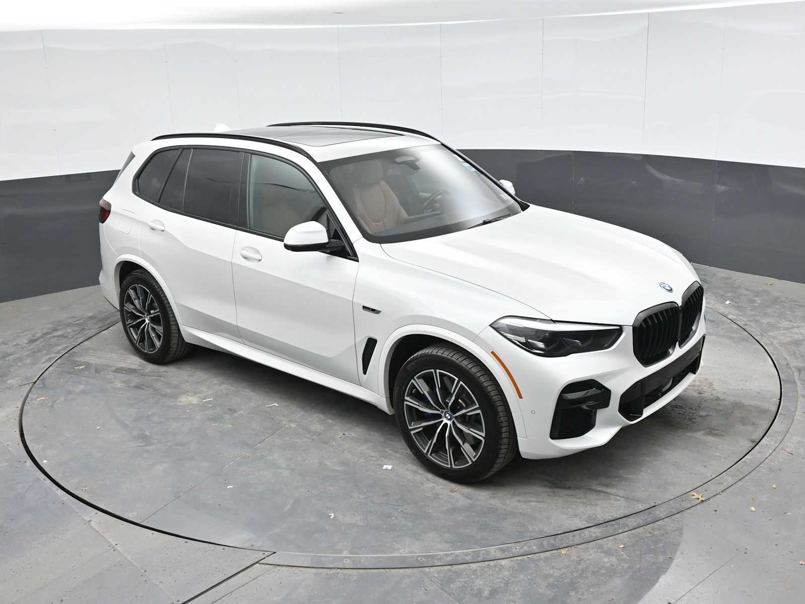 2022 BMW X5 xDrive45e