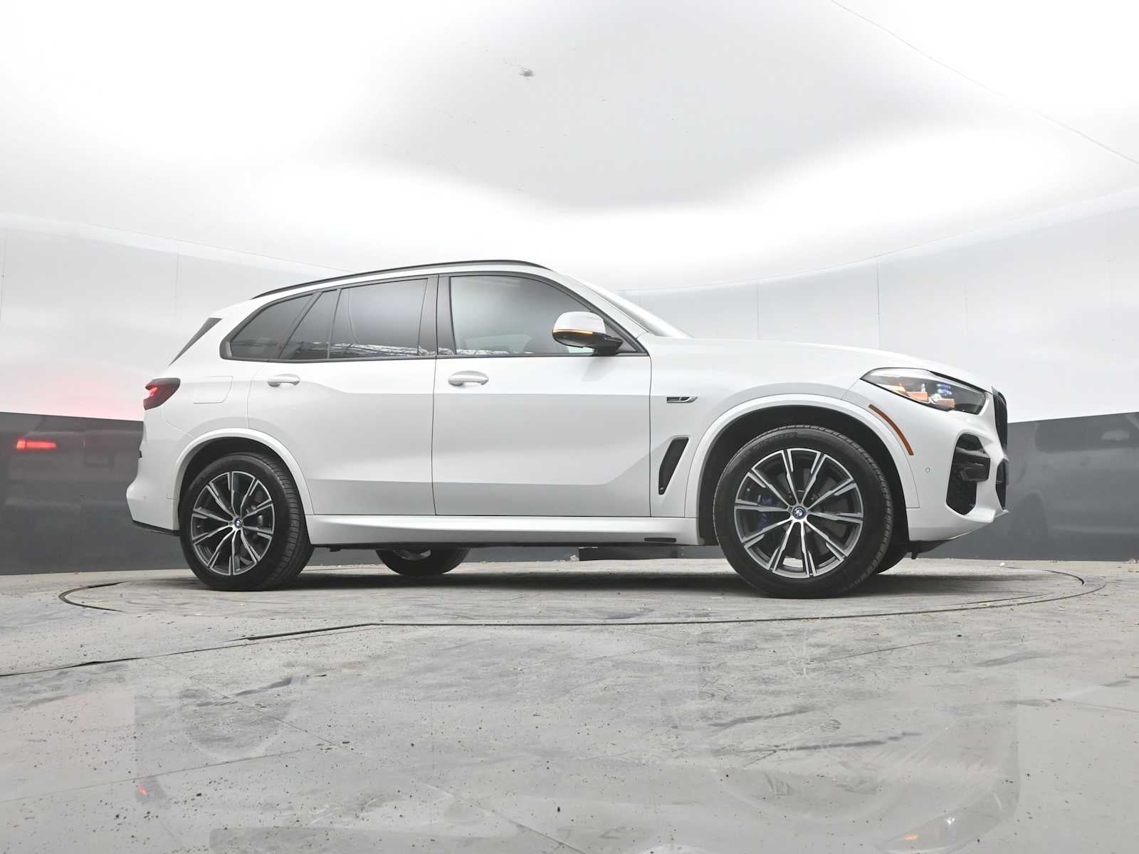 2022 BMW X5 xDrive45e
