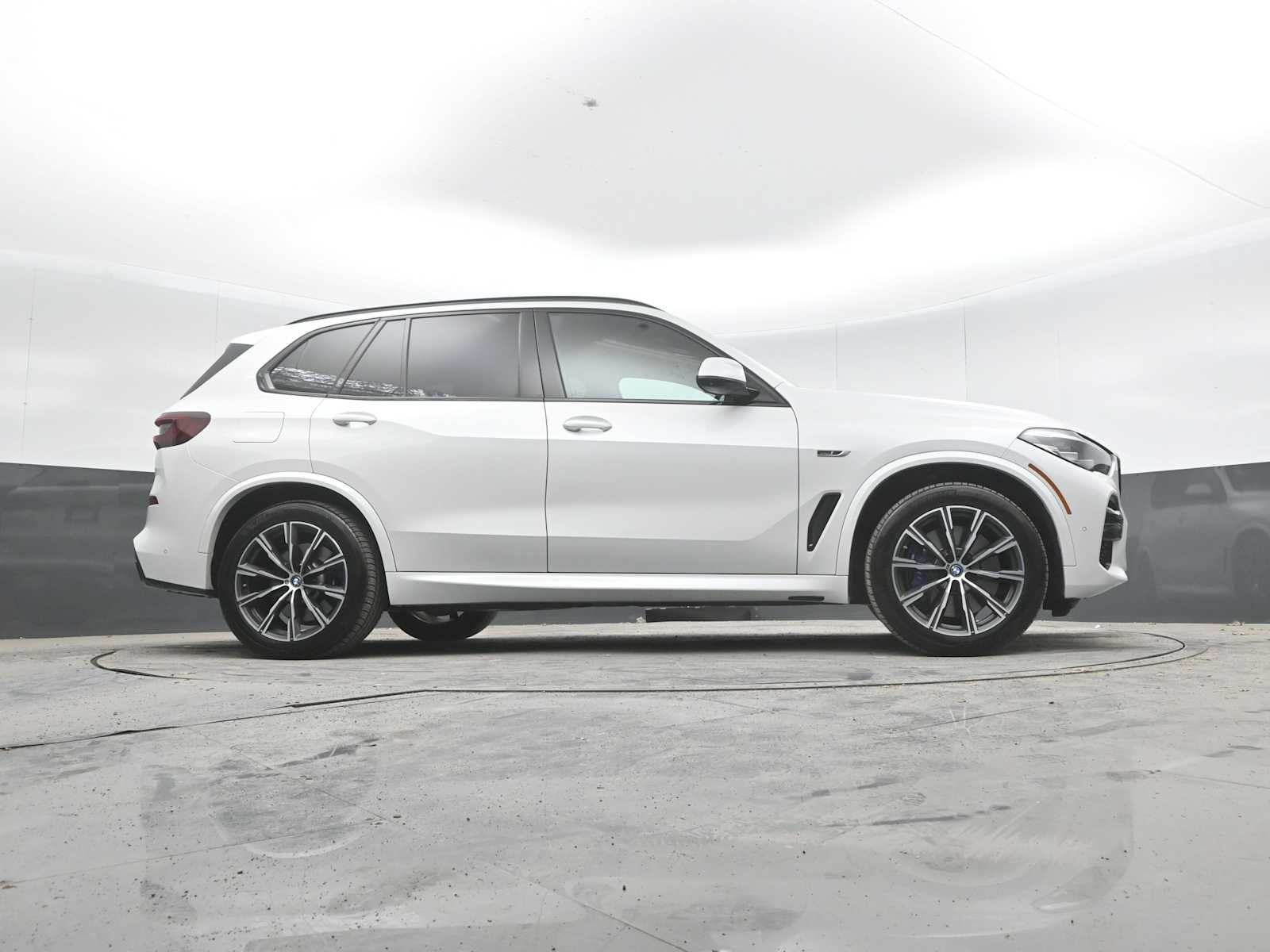 2022 BMW X5 xDrive45e