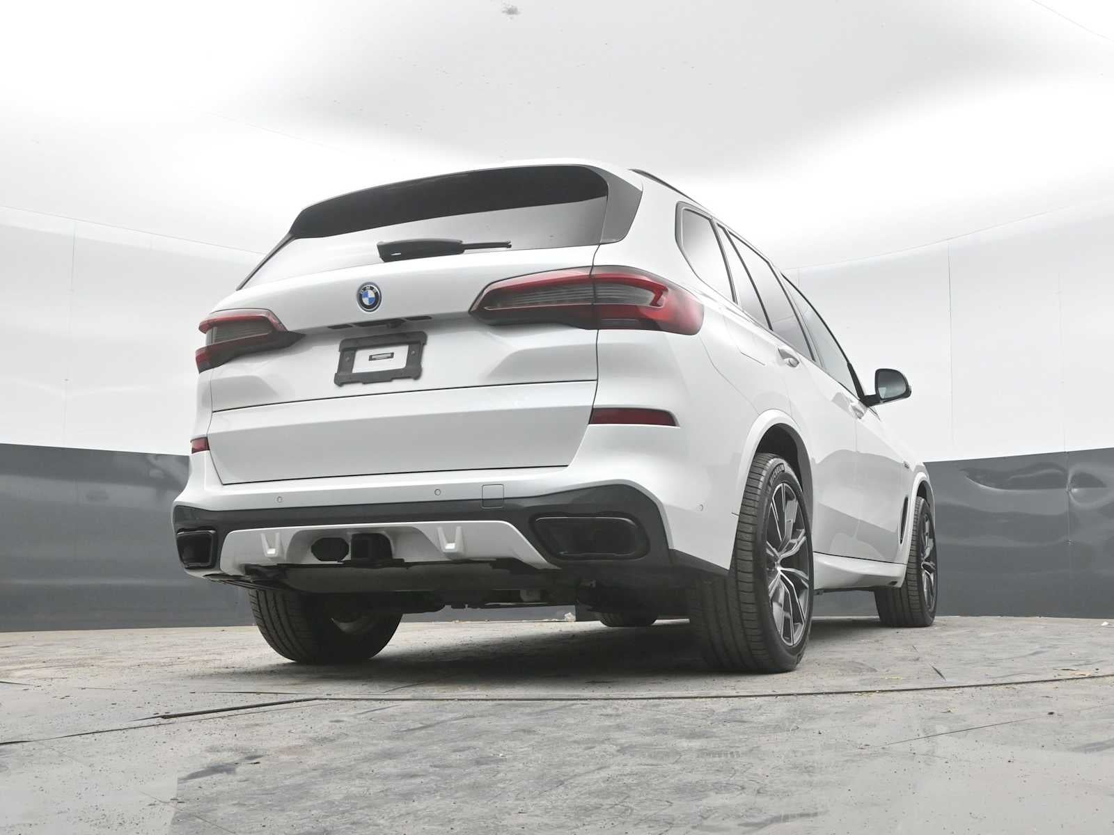 2022 BMW X5 xDrive45e