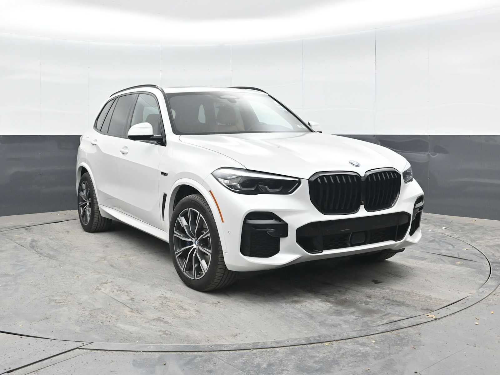 2022 BMW X5 xDrive45e