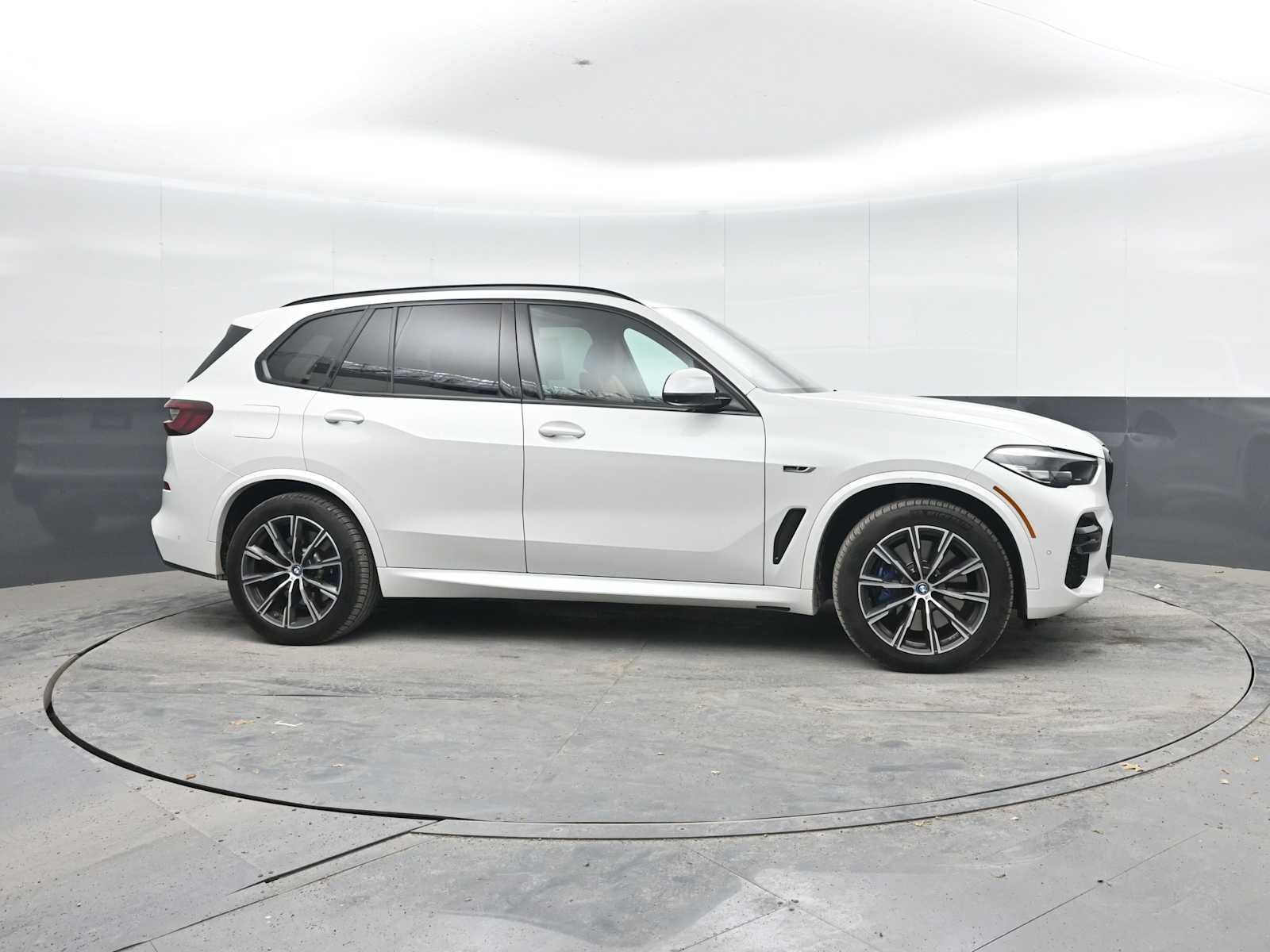 2022 BMW X5 xDrive45e