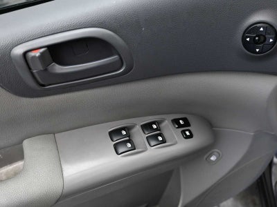 2012 Kia Sedona LX