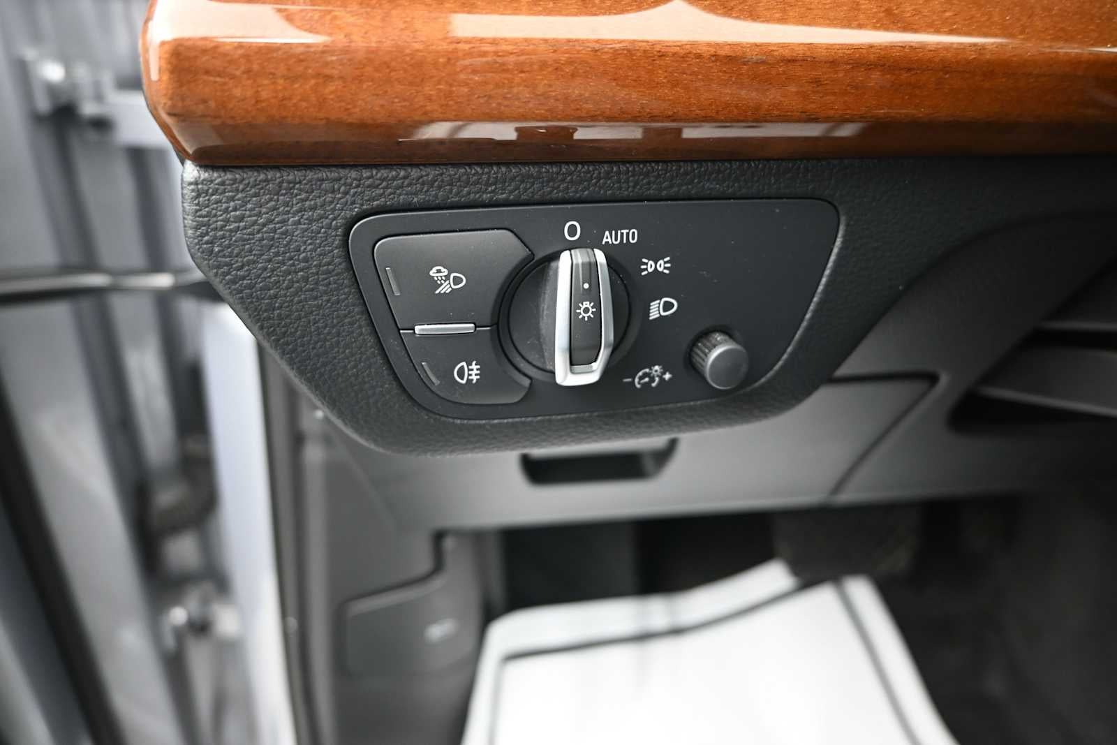 2021 Audi Q5 Premium Plus - Photo 16