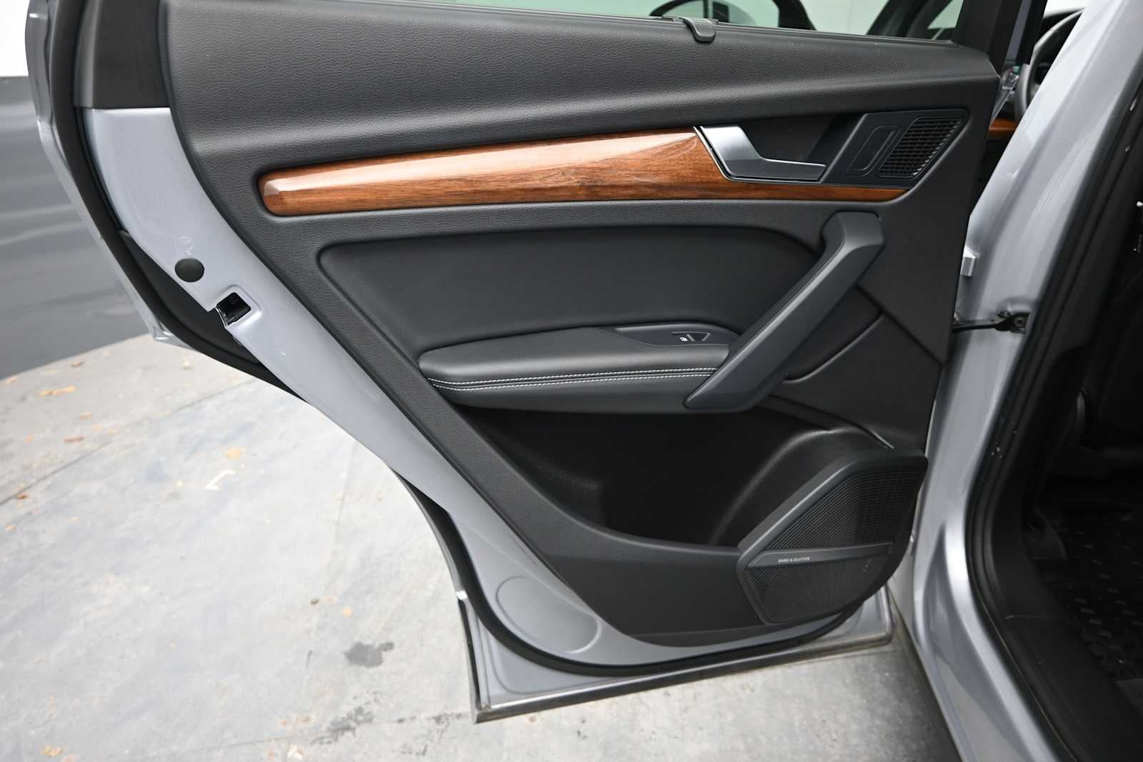 2021 Audi Q5 Premium Plus - Photo 24