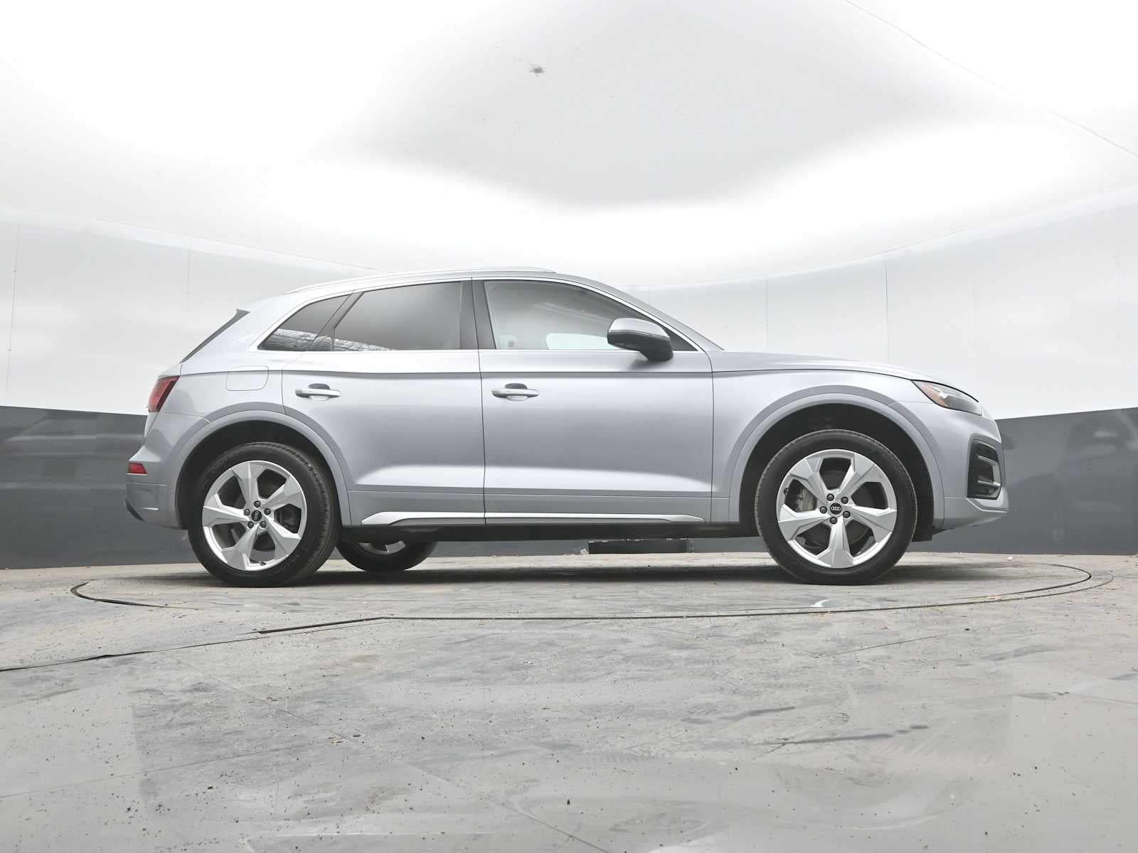 2021 Audi Q5 Premium Plus - Photo 45