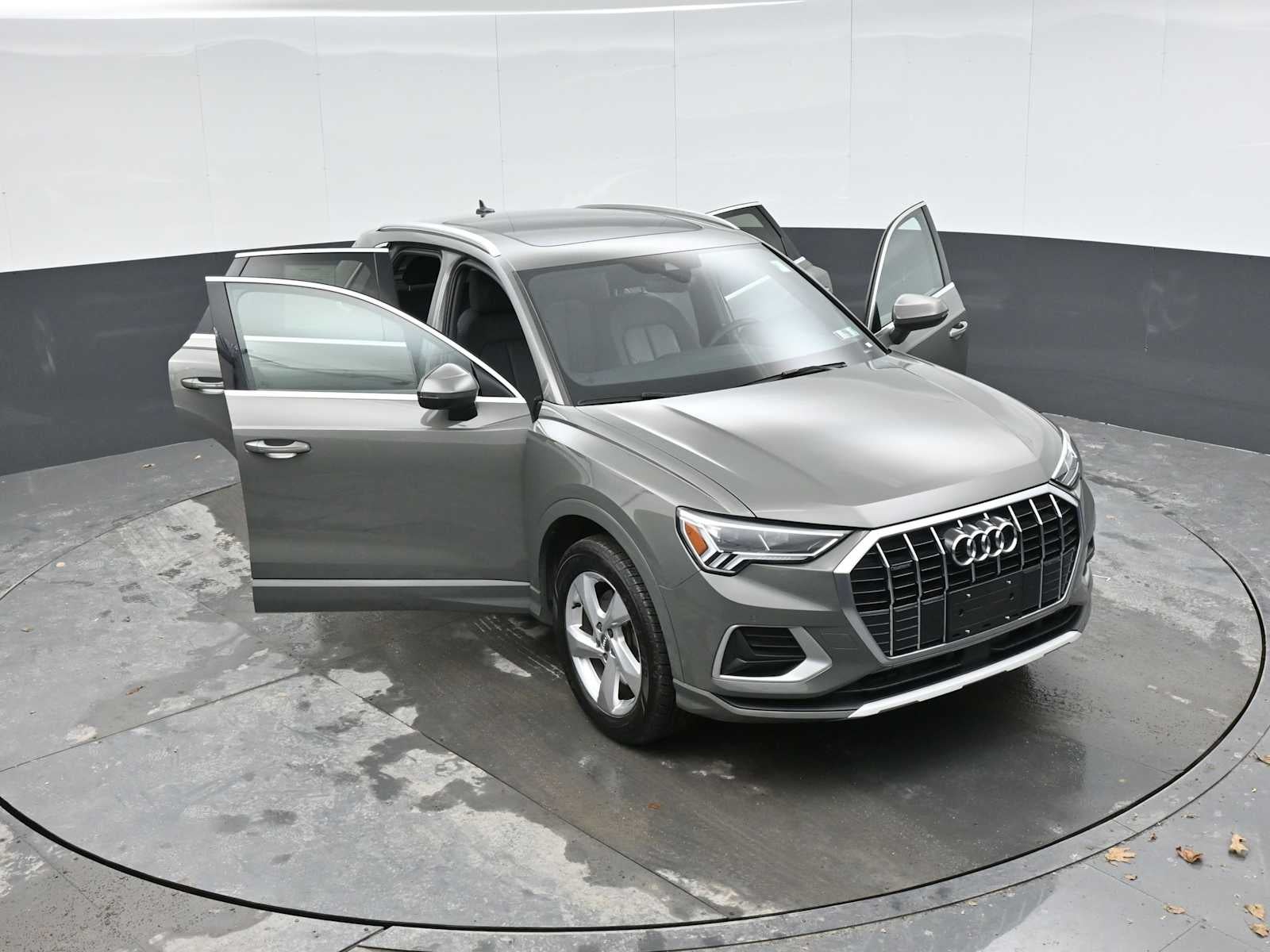 2020 Audi Q3 Premium Plus