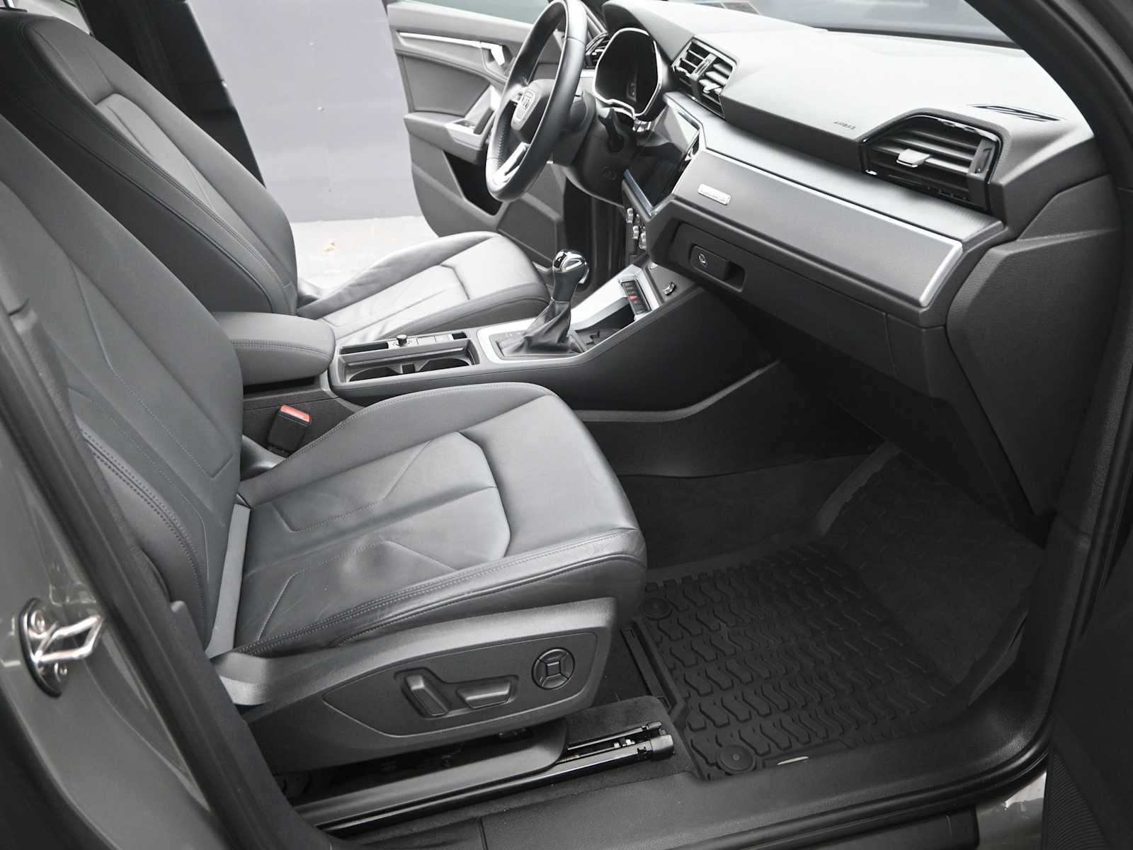 2020 Audi Q3 Premium Plus