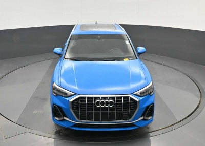 2022 Audi Q3 S line Premium