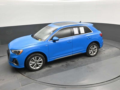 2022 Audi Q3 S line Premium