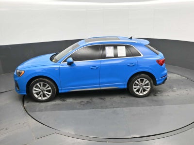 2022 Audi Q3 S line Premium