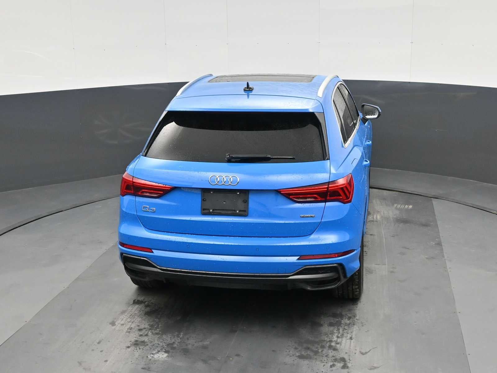 2022 Audi Q3 S line Premium
