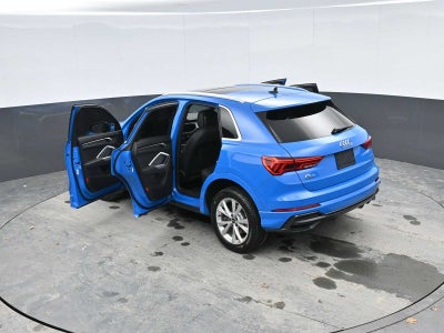 2022 Audi Q3 S line Premium